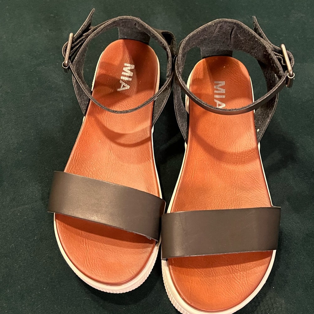 MIA Ellen Women's Black Platform Sandals